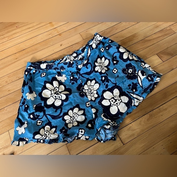 Maeve by Anthropologie blue floral print shorts - Picture 1 of 3